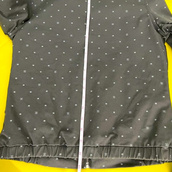 EUC - WOMENS DC BOMBER JACKET SLIM FIT SIZE SMALL - Picture 9 of 11